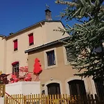 Le Sapin Rouge - Restaurant - Bar - D'hotes