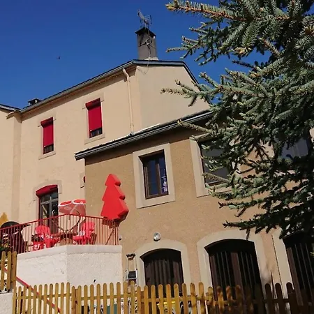 Le Sapin Rouge - Restaurant - Bar - D'hotes