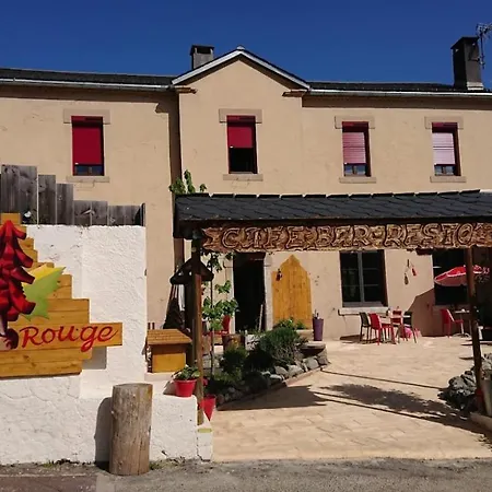 Πανσιόν Le Sapin Rouge - Restaurant - Bar - D'hotes