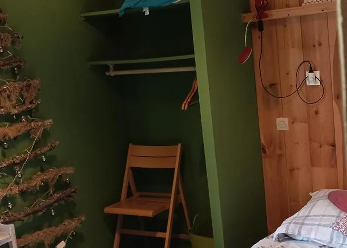 Le Sapin Rouge - Restaurant - Bar - D'hôtes